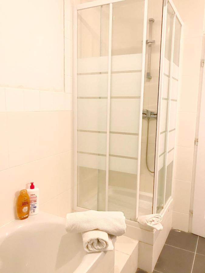 Appartement En Plein Centre Ville Apt Exterior foto